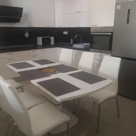 Barbabianca Apartment *